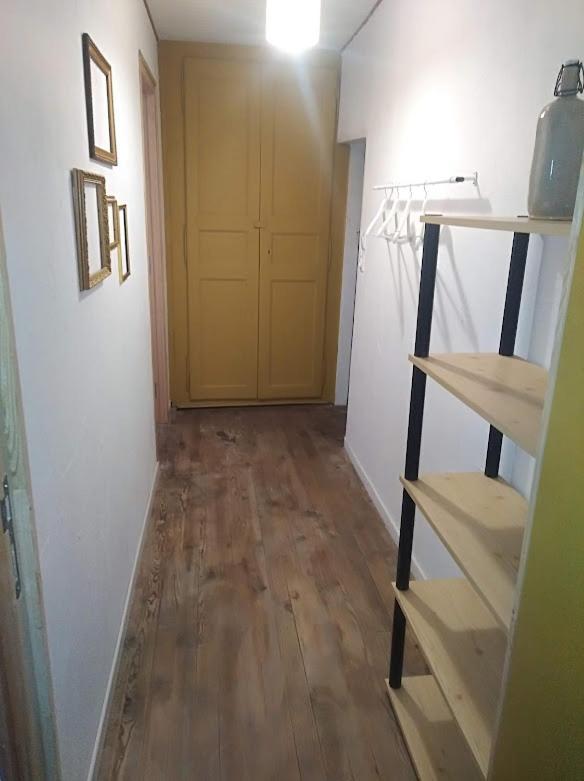 Appartement Cozy Dans Maison Privee Tauves Экстерьер фото
